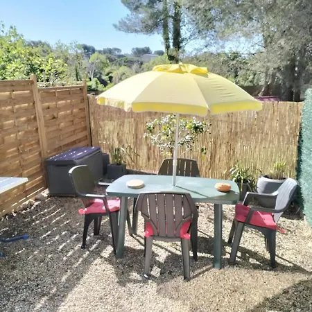 Joli Proche De La * 르프라데