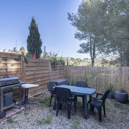 Joli Proche De La * 르프라데