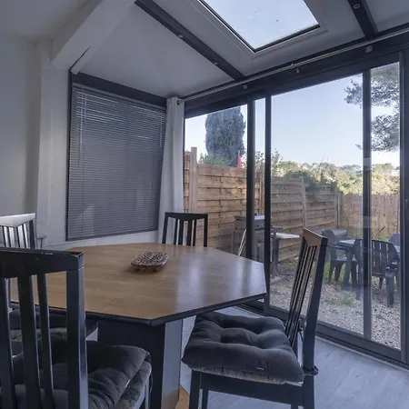 Lejlighed Joli Proche De La *